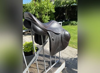 Springsattel Dresch Dubai Jump 17 Zoll, braun