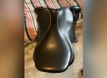 Springsattel „Jantar“ – Exclusive Version – 17,5"