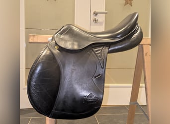 Springsattel Prestige Versailles 17/31