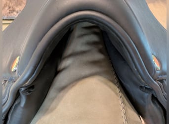 Springsattel von Jorge Canaves 