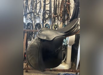 Stübben Springsattel 17,5