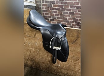 Top gepflegter Springsattel von Passier zu verkaufen!