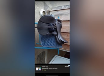Verkaufe kaum benutzten Sommer Springsattel