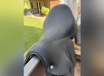 Voltaire Springsattel Stuttgart 18Zoll wie Neu schwarz