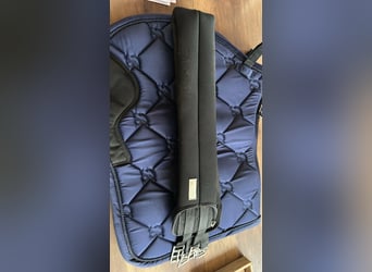 Wintec 500 Jump HART in 17,5 Zoll schwarz 