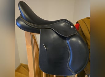 Wintec 500 jump Springsattel 17,5"