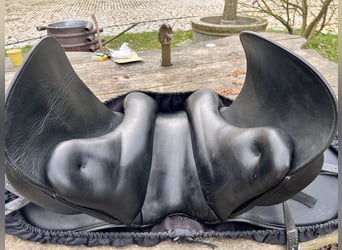 2 Peter Horobin Sättel