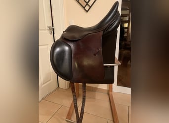 Cobra Sattel VS -Schwerpunkt Dressur Gr 17 Zoll