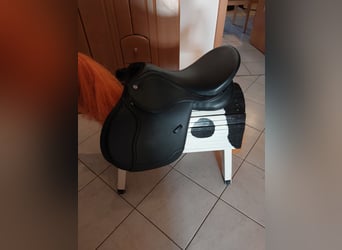 Letek Vielseitigkeitssattel fast neu