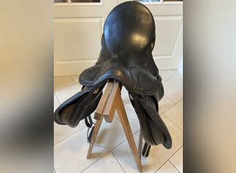 Stübben Springsattel Scandica 17"