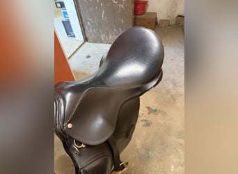 Verkaufe VS Sattel mit breiter Kammer und 18zoll