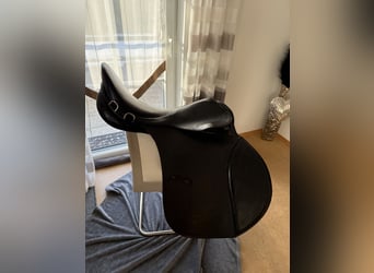 Vielseitigkeitssattel 16 Zoll Ledet gebraucht