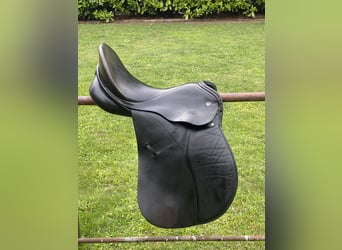 Vielseitigkeitssattel mit Schwerpunkt Dressur - Kieffer