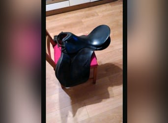Vielseitigkeitssattel Schwerpunkt Dressur
