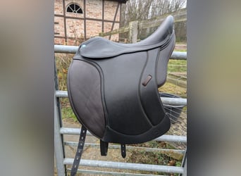 Wie neu! Hochwertiger Osmo Sattel (17,5") 