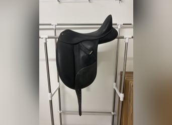 Wintec Isabell Werth VS-Sattel | 18 Zoll | Schwerpunkt Dressur | gepflegter Zustand
