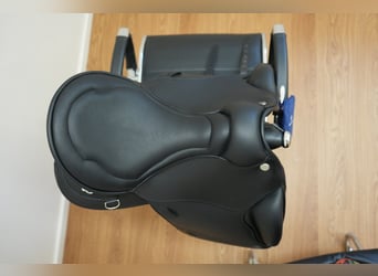 Neu! Prestige Atena EVO HP D 18" Premium-Allrounder / Freizeit-/ Wanderreitsattel von Sattlerei