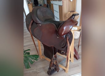 Amerikanischer Westernsattel 