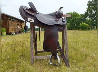 Diamond C , Roundskirt, Westernsattel 