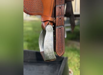 Equiflex Westernsattel 16 Zoll | 74er Baum | inkl. Alu-Steigbügel