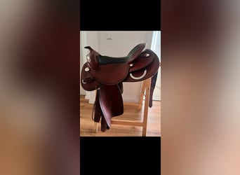 Triple W Platinum Westernsattel FQH 593 16 small butterfly reinin