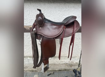 Westernsattel (deuber), Roundskirt