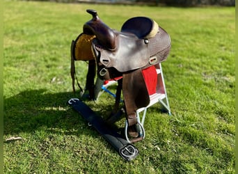 Westernsattel saddlesmith action NRHA 22653 Sitzgröße 15,5