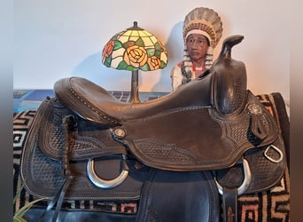 Westernsattel Way out West, Ranchsattel, Ranchriding, Wanderreiten