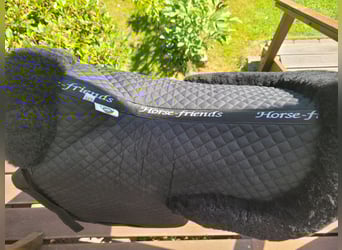 Lammfell Sateldecke DS incl. Lammfell Kurzgurt 60cm anat.