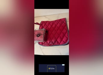 4Horses DL Schabracke + Bandagen Berry