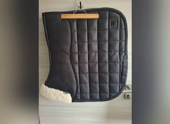 Eskadron Dressurschabracke EVO Wool