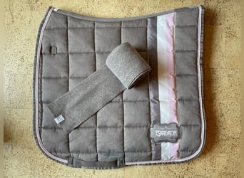 Eskadron Set Braun Powderrose