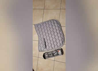 Felix Bühler Ruffles & Diamonds grau