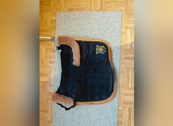 Mattes samt Dressurschabracke schwarz/braun