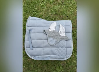 *NEU* Horse Friends Schabracke + Fliegenhaube (Set)