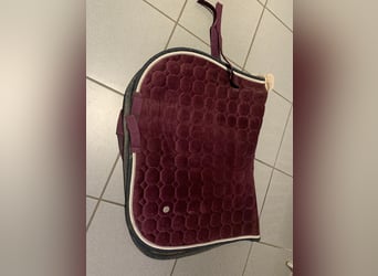 Schabracke in Magenta zu verkaufen Gr. Pony