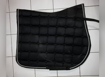 Schabracke „Madrid“ von HKM schwarz gebraucht