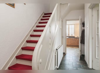 Exklusives privates Reiteranwesen mit Reithalle, Stallungen und luxuriösem Wohnhaus