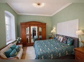 Kernsanierter Resthof mit 3 Ha Eigenland, Reitplatz und Halle