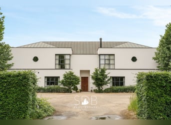 Prachtige villa met hippische accommodatie en graslanden op +/- 23hectare - 9800 DEINZE