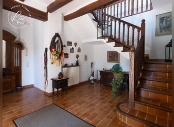 Reitanwesen mit Wohnhaus in Spanien, an der Costa Brava, nur 10 Minuten von den Stränden entfernt.