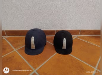 2 Reithelme zu verkaufen, auch einzeln, gr 53 (kind)  und 59