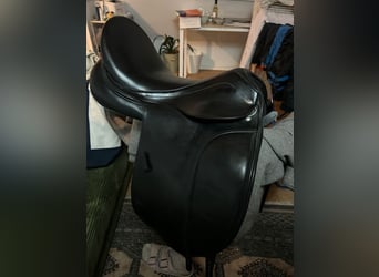 Dressursattel 17,5 Zoll super Zustand