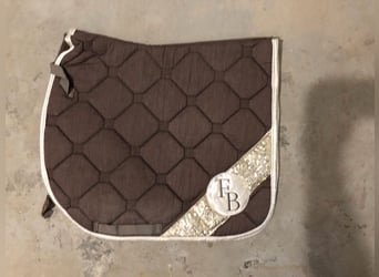 Dressurschabracke neu