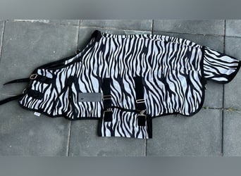 Fliegendecke Zebra Shetty