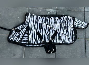 Fliegendecke Zebra Shetty