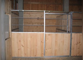 Frontwand Modell "Standard" mit Schiebetür Pferdebox Innenbox NEU