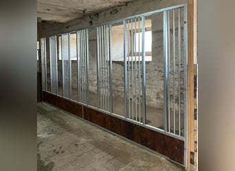 Frontwand Modell "Standard" mit Schiebetür Pferdebox Innenbox NEU