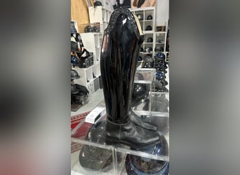 Neuwertige Lackstiefel mit Glitzerumrandung