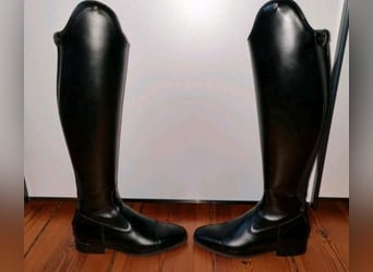 Verkaufe meine Dressurstiefel von Petrie, wie Neu! Gr. 39